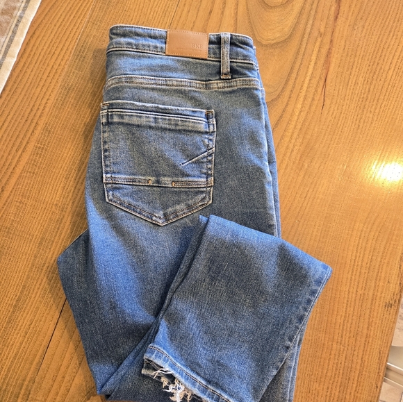 BKE Jeans Size 30x27 - Picture 7 of 9